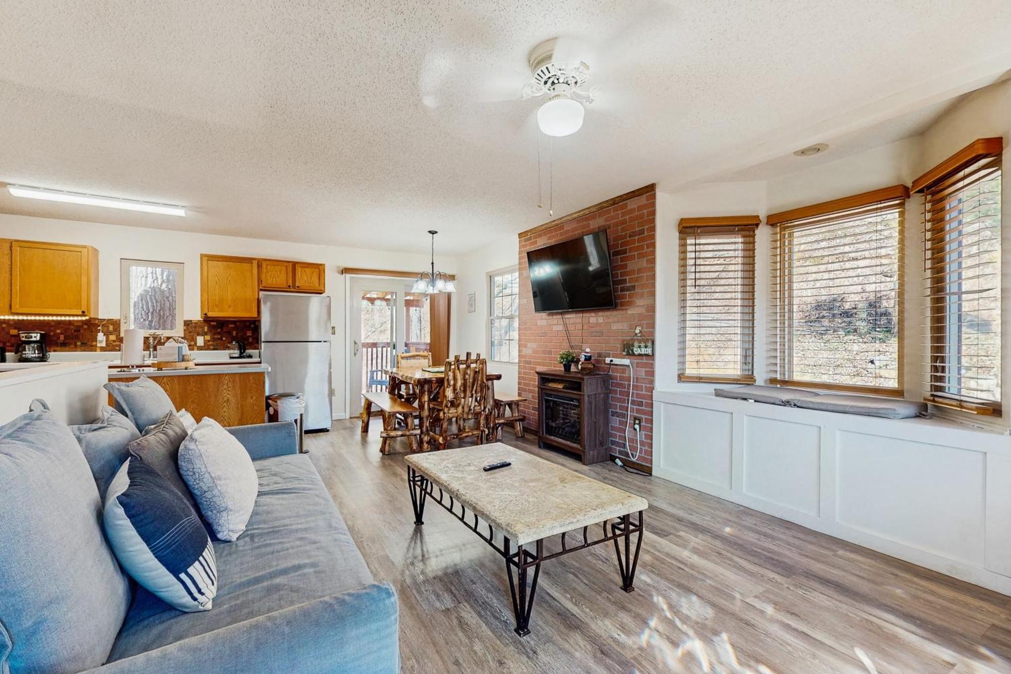Mountain Hideaway Villa พิเจนฟอร์จ ภายนอก รูปภาพ